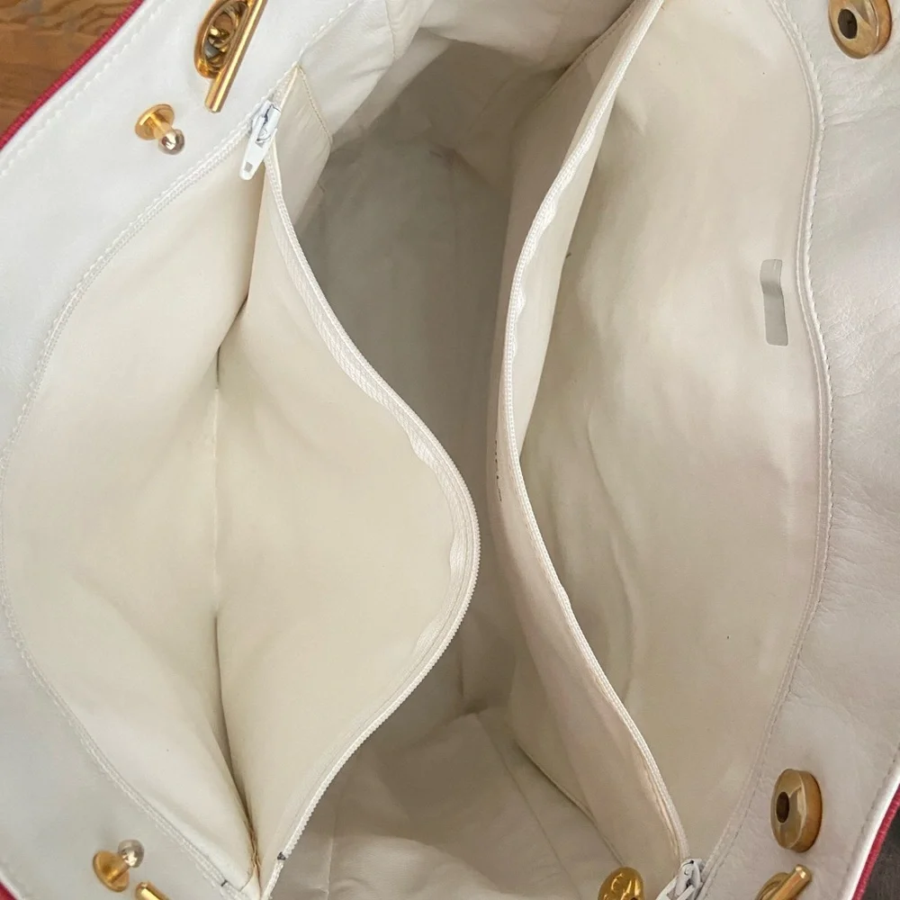 CHANEL Canvas Supermodel print tote - Picture 10 of 10